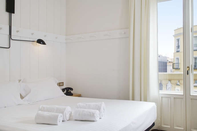 Imagen de la habitación del Hotel Praktik Metropol. Foto 13