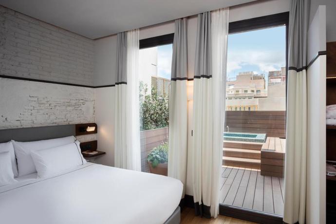 Imagen de la habitación del Hotel Praktik &egrave;ssens. Foto 2