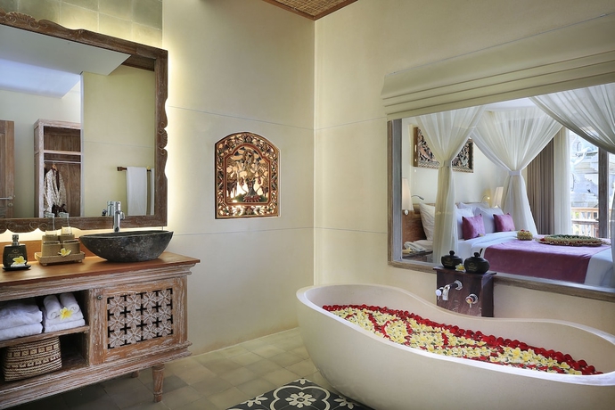 Imagen de la habitación del Hotel Pramana Watu Kurung Resort. Foto 7