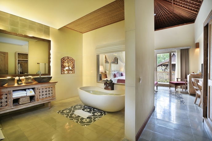 Imagen de la habitación del Hotel Pramana Watu Kurung Resort. Foto 8