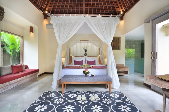 Imagen de la habitación del Hotel Pramana Watu Kurung Resort. Foto 9