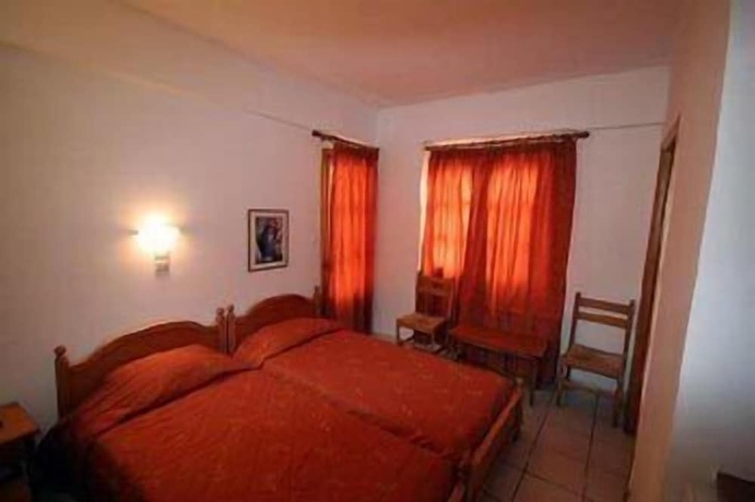 Imagen de la habitación del Hotel Pramataris. Foto 4
