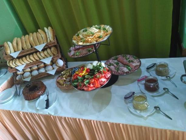 Imagen del bar/restaurante del Hotel Pramen. Foto 4