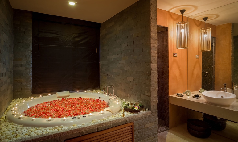 Imagen de los interiores del Hotel Prana Resort Nandana. Foto 14