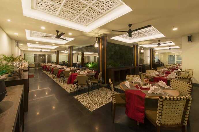 Imagen del bar/restaurante del Hotel Pranaya Boutique. Foto 16