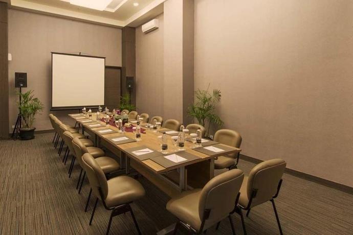 Imagen de los interiores del Hotel Pranaya Suites BSD City. Foto 20