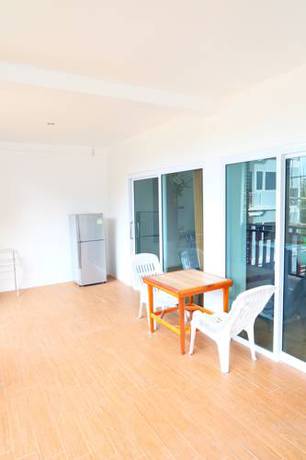 Imagen de la habitación del Hotel Pranee Amata. Foto 12