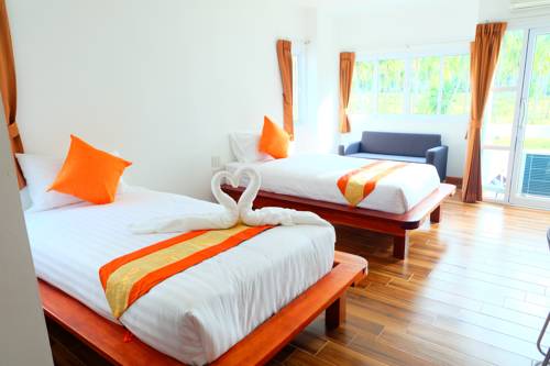 Imagen de la habitación del Hotel Pranee Amata. Foto 14