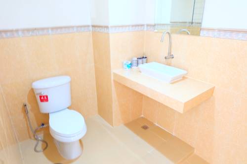 Imagen de la habitación del Hotel Pranee Amata. Foto 16
