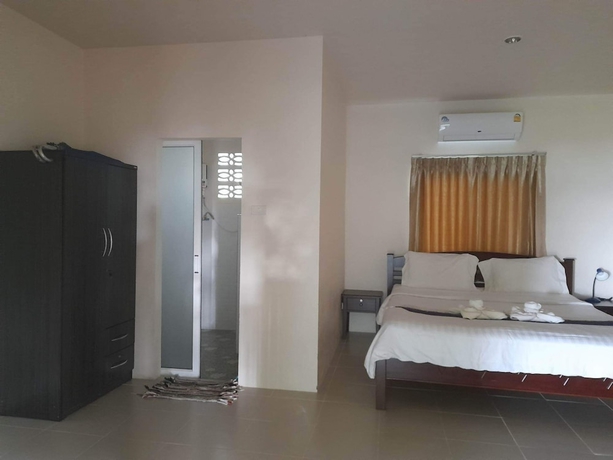 Imagen de la habitación del Hotel Pranee Beach Bungalows. Foto 5
