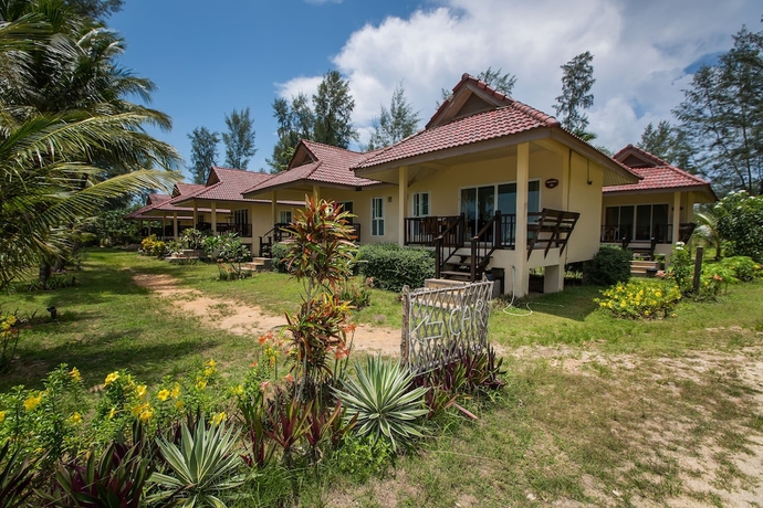 Imagen general del Hotel Pranee Beach Bungalows. Foto 1