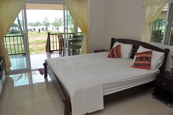 Imagen de la habitación del Hotel Pranee Beach Bungalows. Foto 6