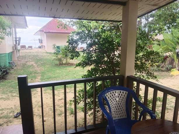 Imagen de la habitación del Hotel Pranee Beach Bungalows. Foto 9