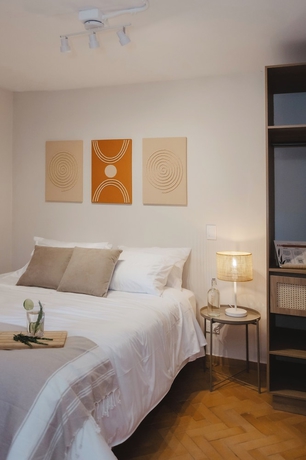 Imagen de la habitación del Hotel Pranik Living Co-mmunity. Foto 16