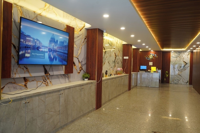 Imagen de los interiores del Hotel Pranjal Inn. Foto 13