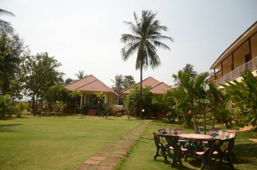 Imagen de la habitación del Hotel Pranmanee Beach Resort. Foto 3