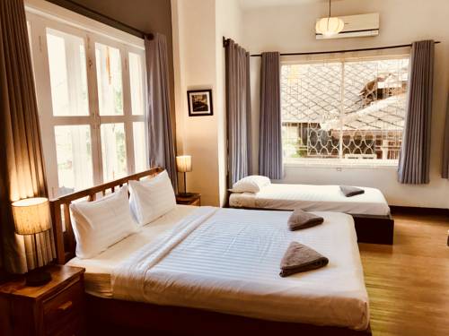 Imagen de la habitación del Hotel Prantara Heritage Suites. Foto 2