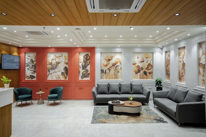 Imagen de los interiores del Hotel Prarambh By Siara. Foto 15
