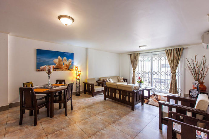 Imagen de los interiores del Hotel Praslin Holiday Home. Foto 11