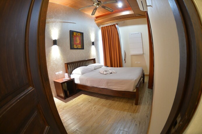 Imagen de la habitación del Hotel Pratamnak Villa. Foto 25