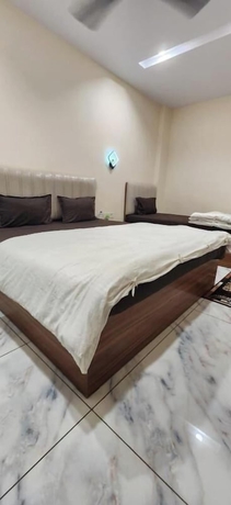 Imagen de la habitación del Hotel Pratap Royal Stay. Foto 5