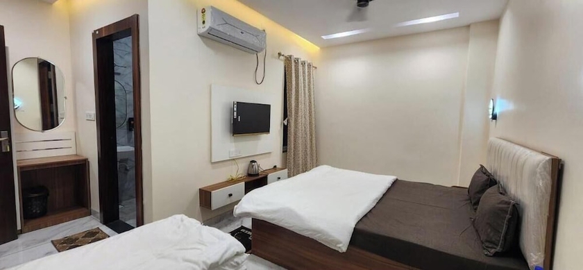 Imagen de la habitación del Hotel Pratap Royal Stay. Foto 8
