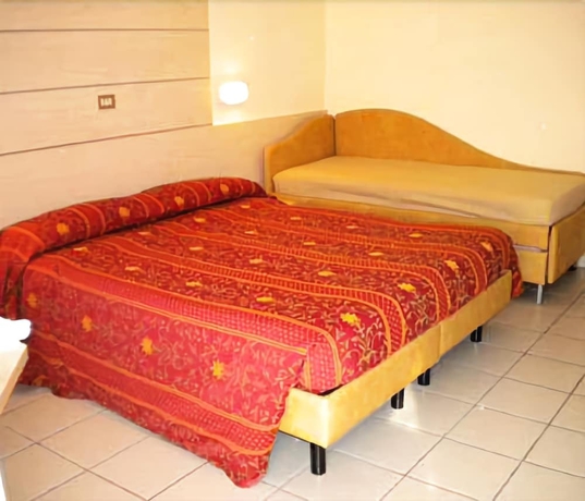 Imagen de la habitación del Hotel Prater. Foto 10