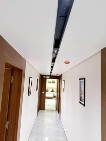 Imagen de los interiores del Hotel Pratham Inn. Foto 10