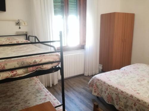 Imagen de la habitación del Hotel Prati, Montecatini Terme. Foto 10