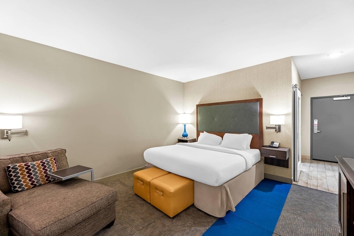 Imagen de la habitación del Hotel Pratt Inn and Suites. Foto 3