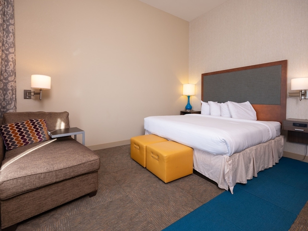 Imagen de la habitación del Hotel Pratt Inn and Suites. Foto 9