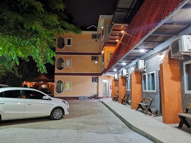Imagen general del Hotel Pratubjai. Foto 4