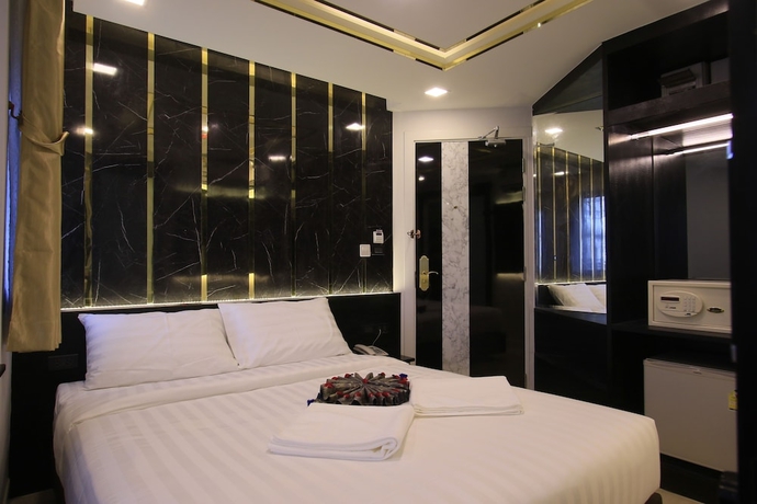 Imagen de la habitación del Hotel Pratunam Atrium. Foto 6