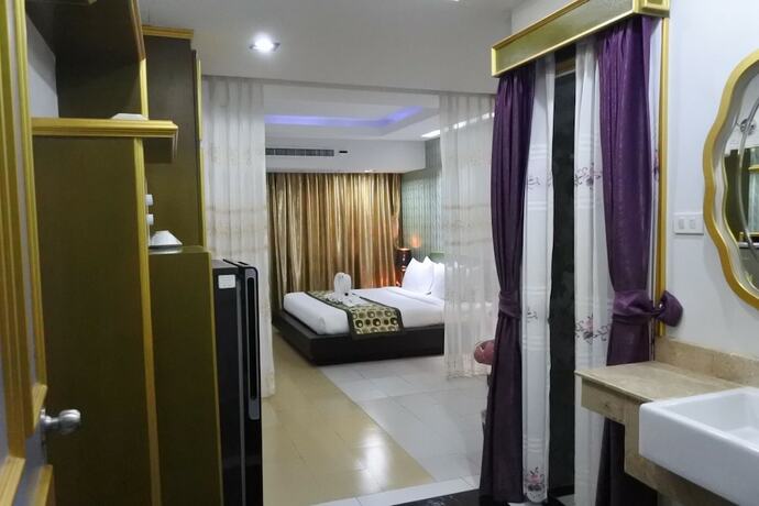 Imagen de la habitación del Hotel Pratunam Casa. Foto 17