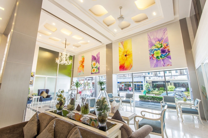 Imagen de los interiores del Hotel Pratunam City Inn. Foto 11