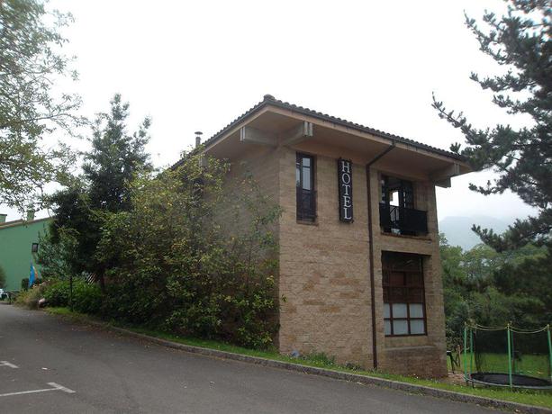 Imagen de los exteriores del Hotel Prau Riu. Foto 9