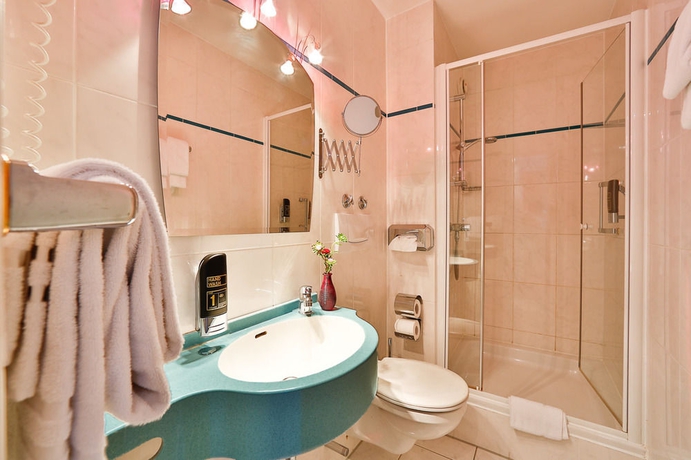 Imagen de la habitación del Hotel Präsident. Foto 7