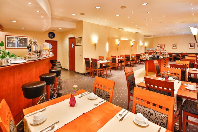 Imagen del bar/restaurante del Hotel Präsident. Foto 5