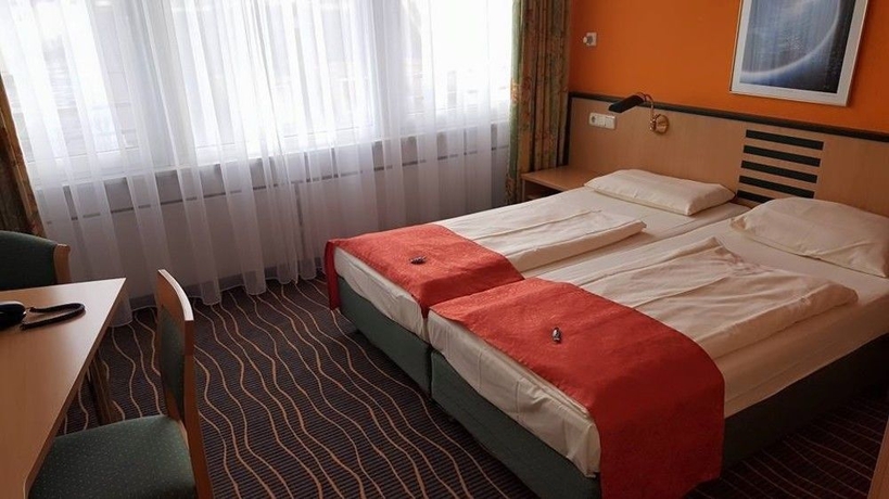 Imagen de la habitación del Hotel Präsident. Foto 10