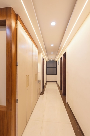 Imagen de los interiores del Hotel Pravasa Stay, Dewas Naka. Foto 6