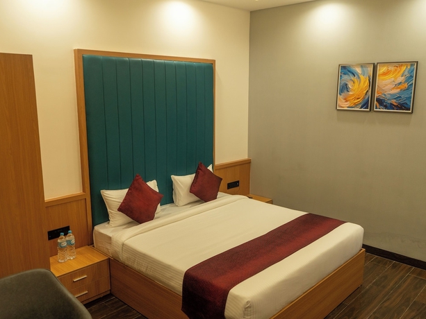 Imagen general del Hotel Pravasa Stay Near Luv Kush Square. Foto 1