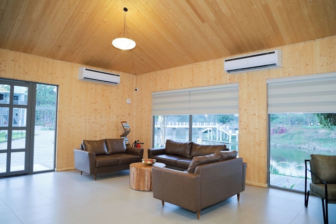 Imagen de los interiores del Hotel Praveg Rezort Kachigam. Foto 10