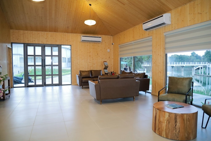 Imagen de los interiores del Hotel Praveg Rezort Kachigam. Foto 12