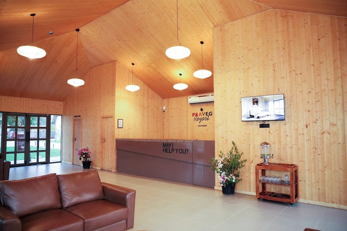 Imagen de los interiores del Hotel Praveg Rezort Kachigam. Foto 13