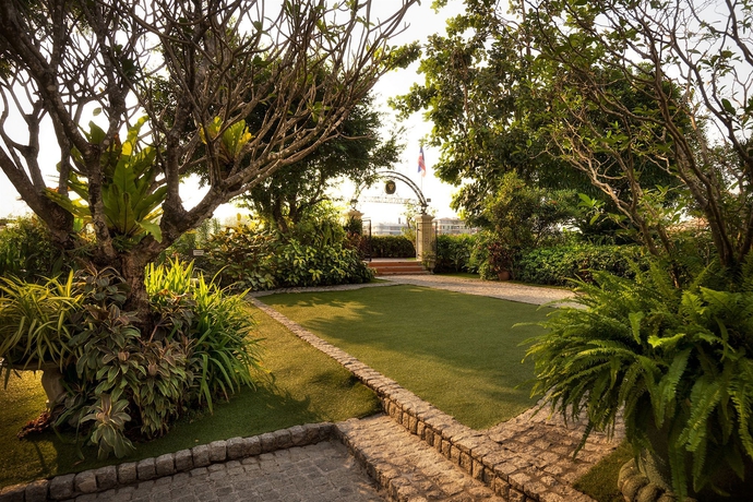 Imagen de los exteriores del Hotel Praya Palazzo. Foto 7