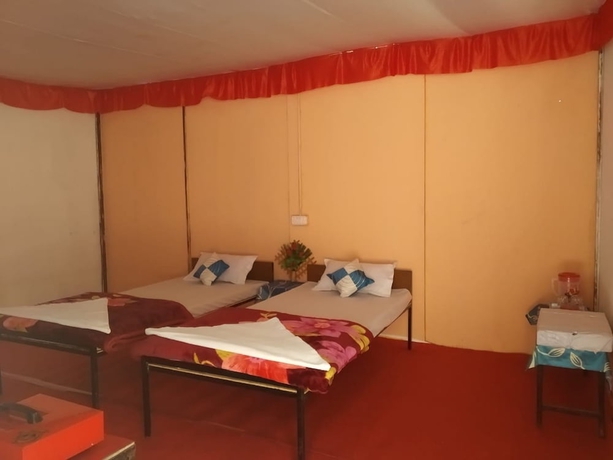 Imagen de la habitación del Hotel Prayag Divine Kumbh Camp - Hostel. Foto 7