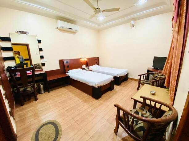 Imagen general del Hotel Prayag Inn. Foto 11