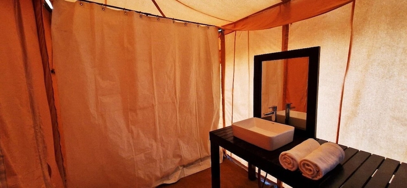 Imagen de la habitación del Hotel Prayagraj Cottages By Ganges View Stays. Foto 8