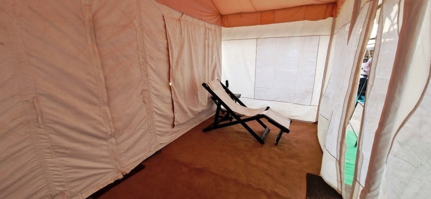 Imagen de la habitación del Hotel Prayagraj Cottages By Ganges View Stays. Foto 11