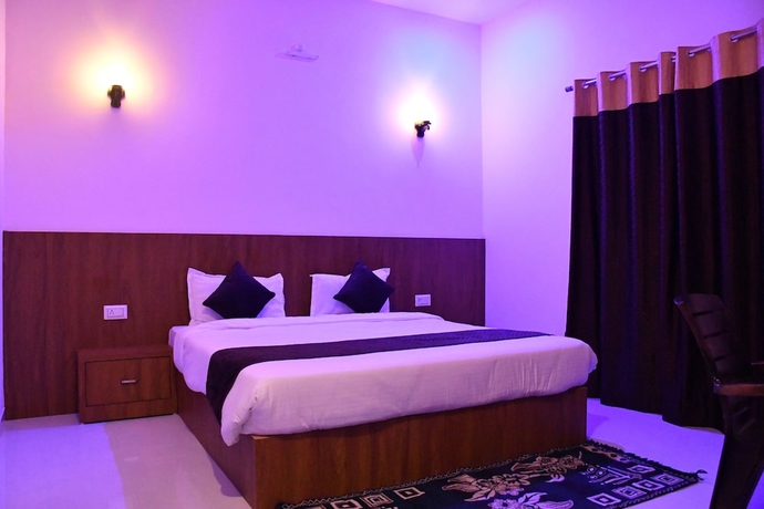 Imagen de la habitación del Hotel Prayagraj. Foto 7